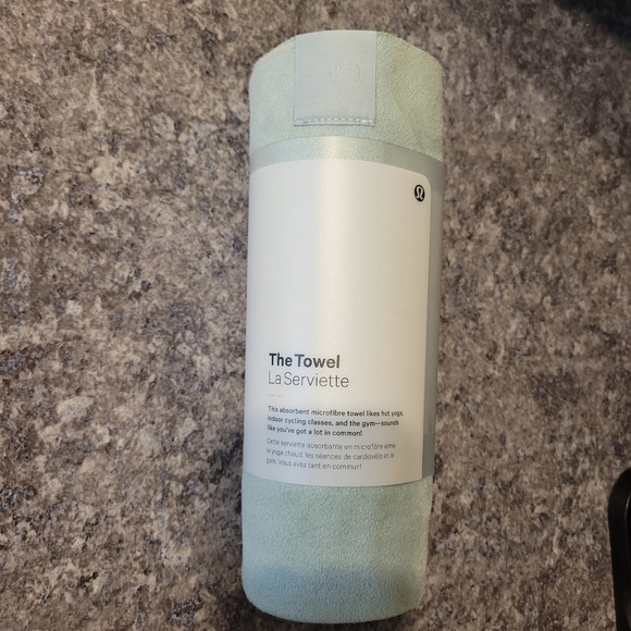 *NEW* Lululemon Yoga Items! - Picture 3 of 10